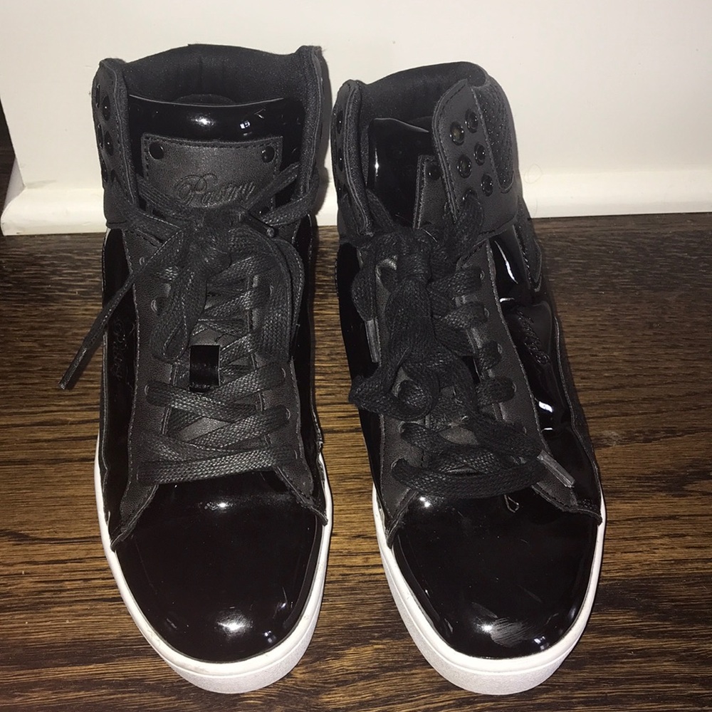 black hip hop shoes